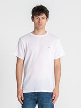 t-shirts / White Texture Tee