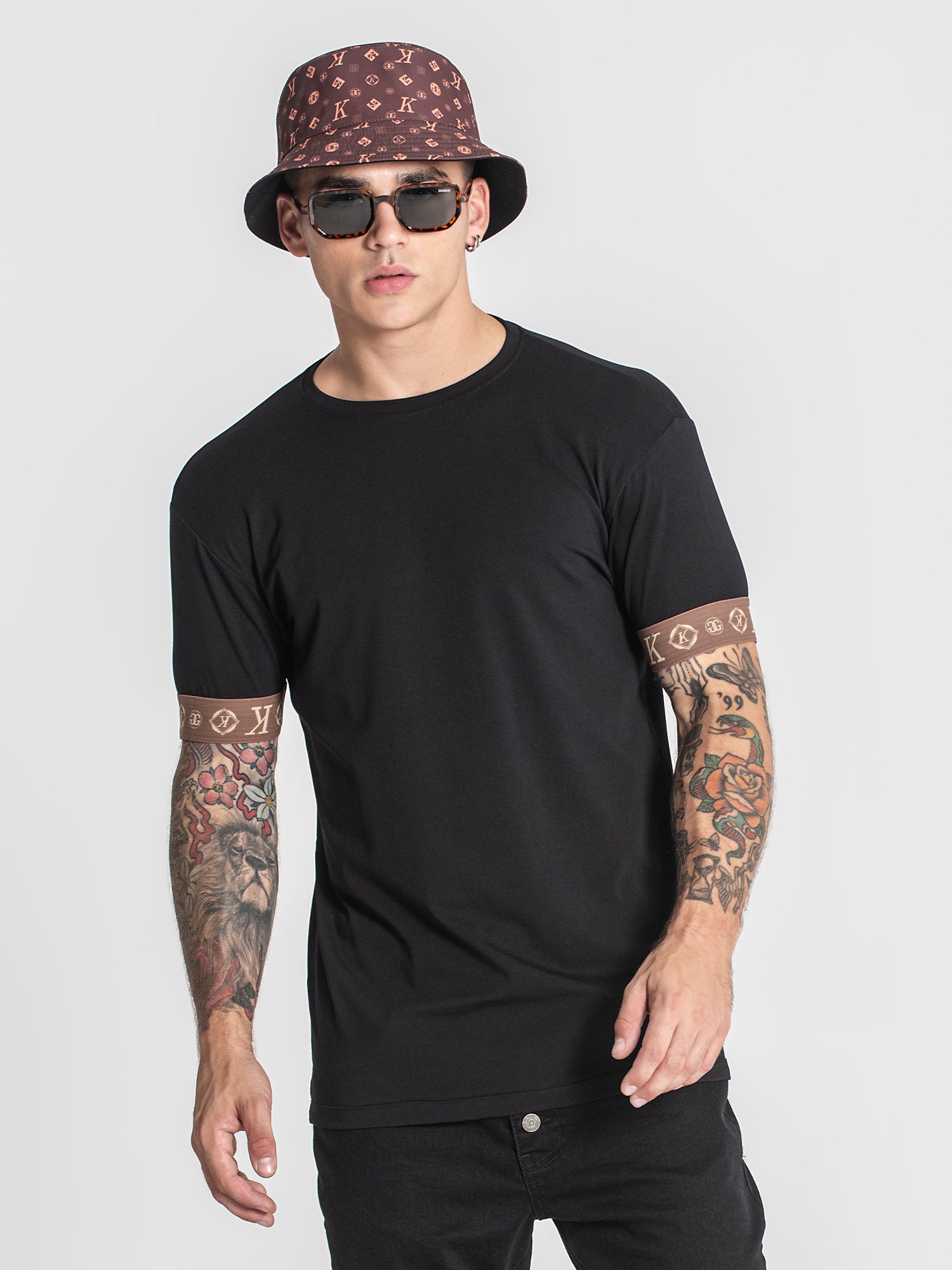 t-shirts / Black ChoKo Elastic Tee