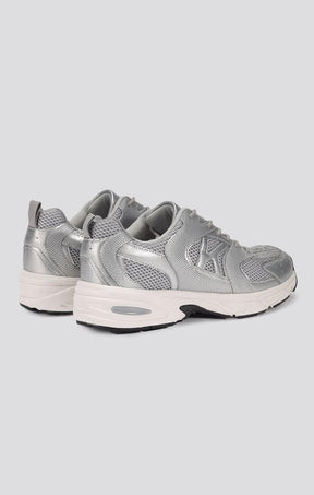 sneakers / Silver Runner Sneakers