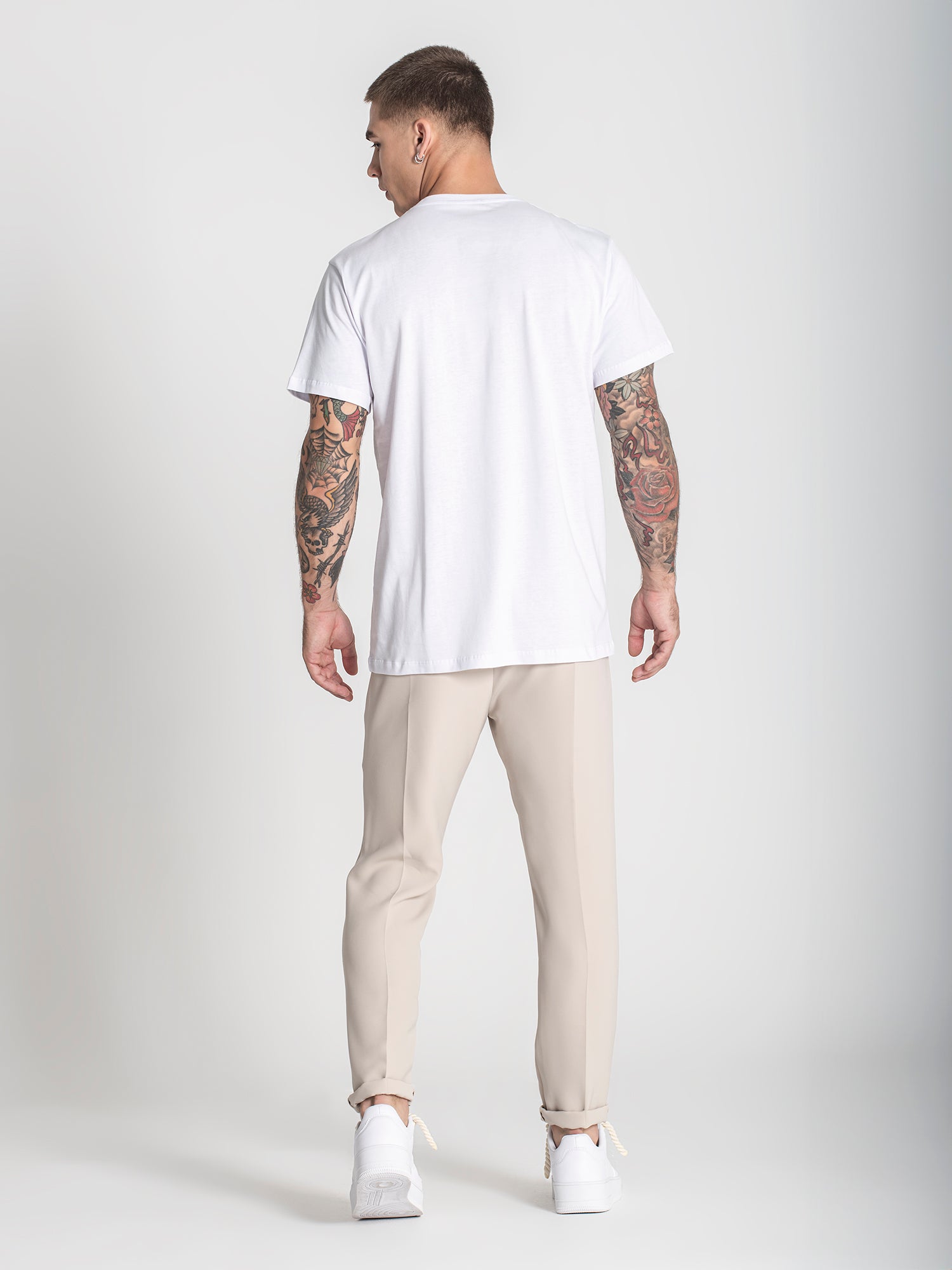 t-shirts / White Nouveau Tee