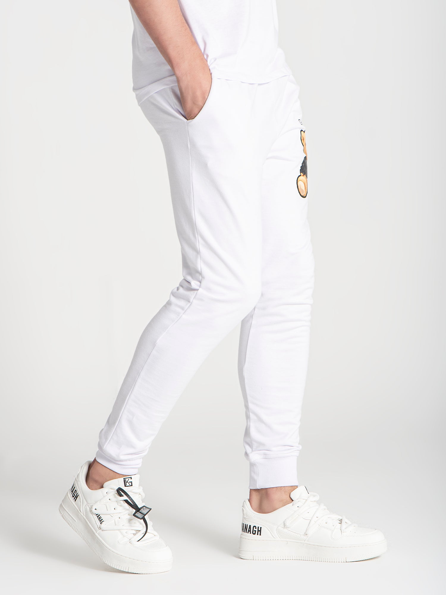 joggers / White GK Teddy Bear Joggers