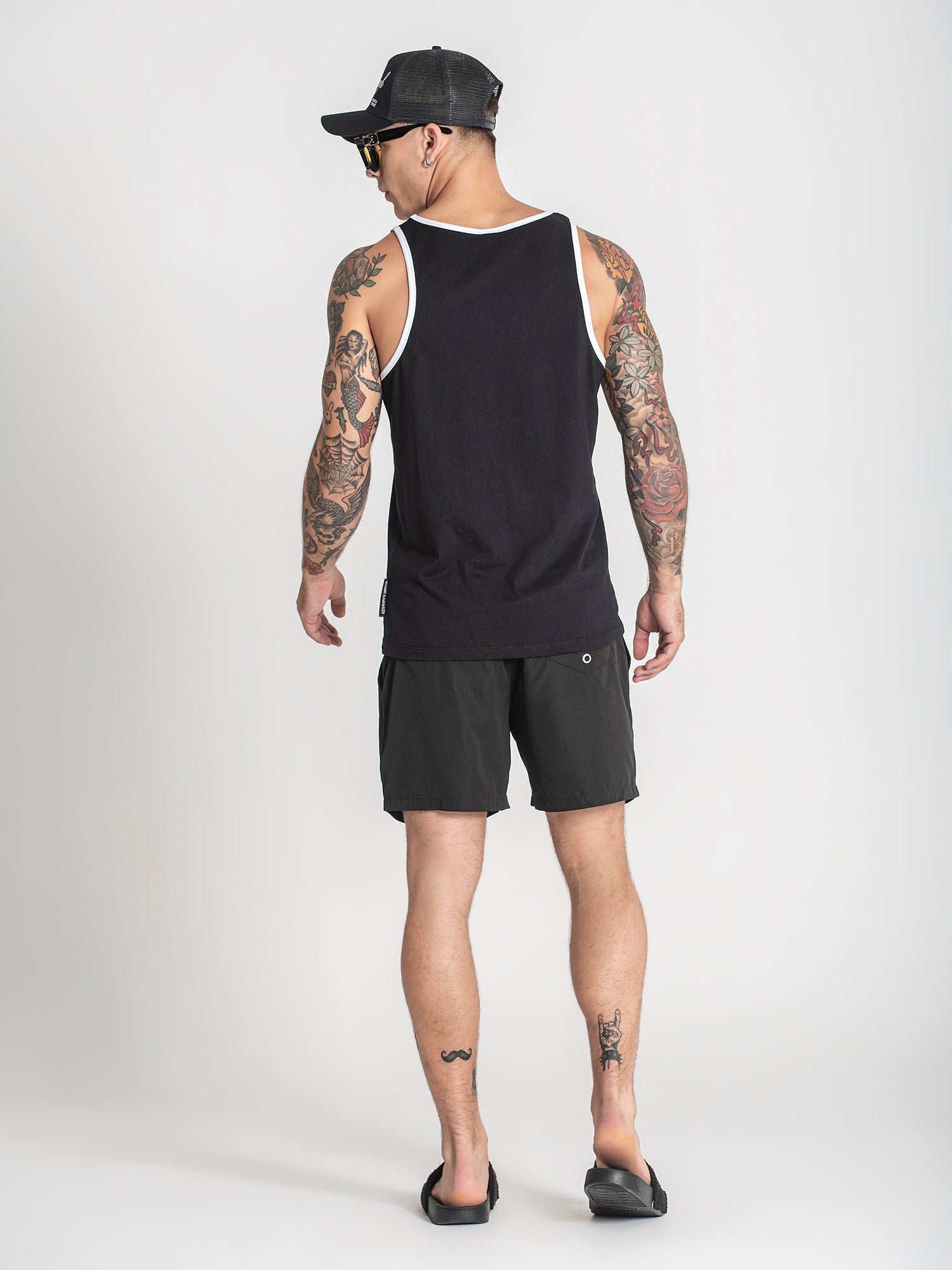 tank tops / Black Gummy Tanktop